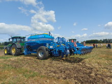 John Deere és Farmet gépkapcsolat